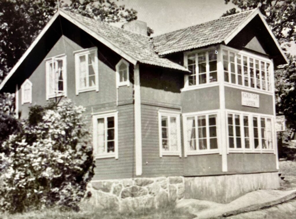 Notgården med konditori Udden
